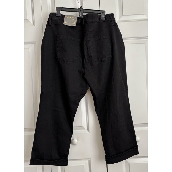 STYLE & CO WMEN'S PANTS CURVY CAPRI BLACK PLUS SIZE 18W/ 20W SLIMMING POCKET - Picture 4 of 11